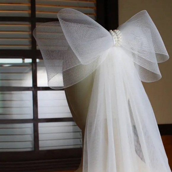 New Wedding veil with bow ???